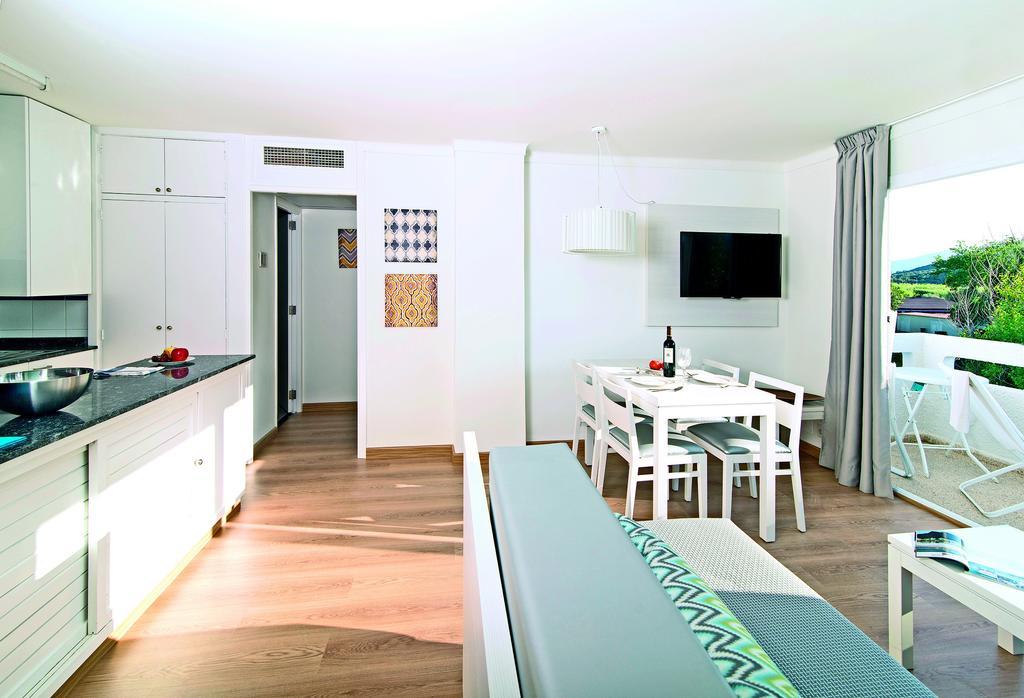 Apartamentos Sivella Port de Pollença Rom bilde