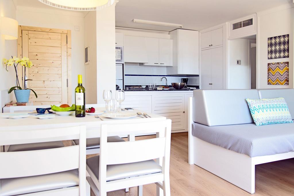 Apartamentos Sivella Port de Pollença Rom bilde